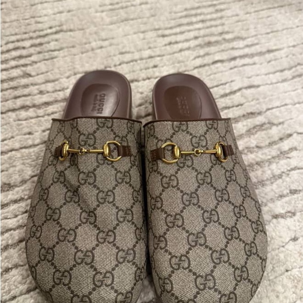 NW Gucci Beige Monogram Mules with Gold Detail